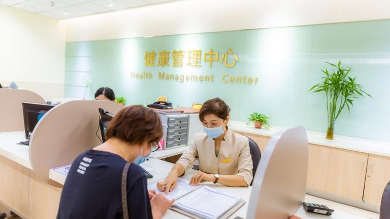 以下是一些在肿瘤筛查体检领域具有较高知名度的品牌：